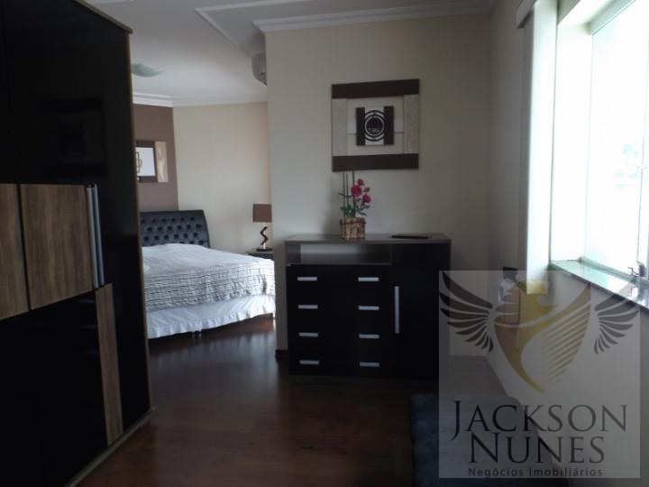Casa à venda com 3 quartos, 310m² - Foto 6