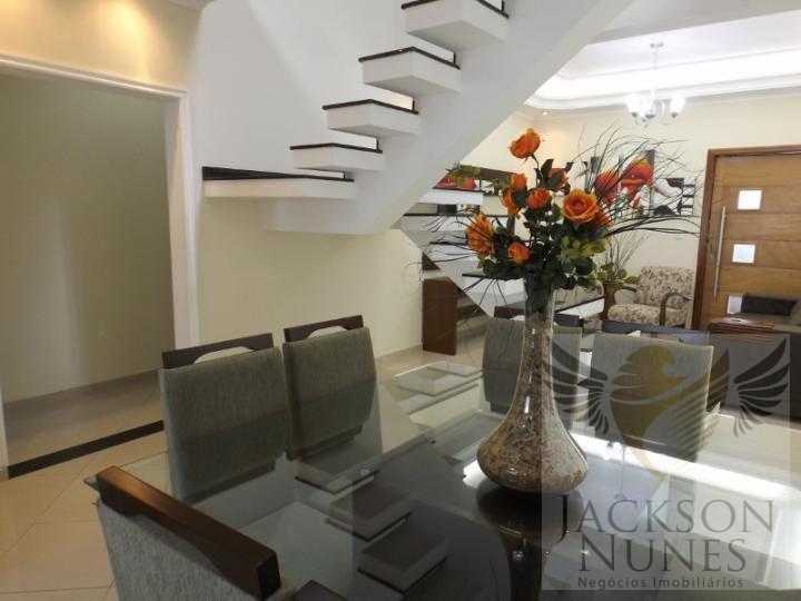 Casa à venda com 3 quartos, 310m² - Foto 13