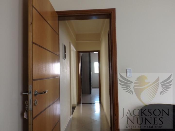 Casa à venda com 3 quartos, 310m² - Foto 21