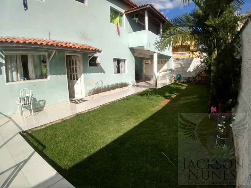 Casa à venda com 2 quartos, 340m² - Foto 3