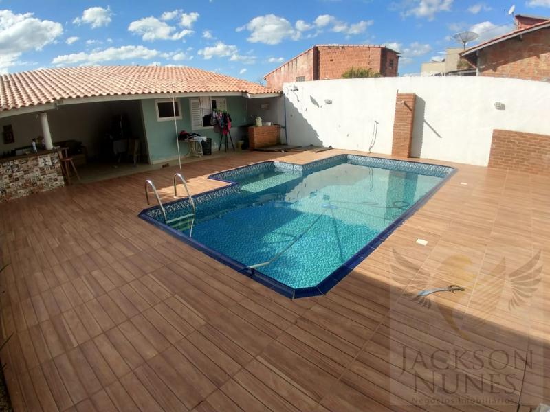Casa à venda com 2 quartos, 340m² - Foto 5