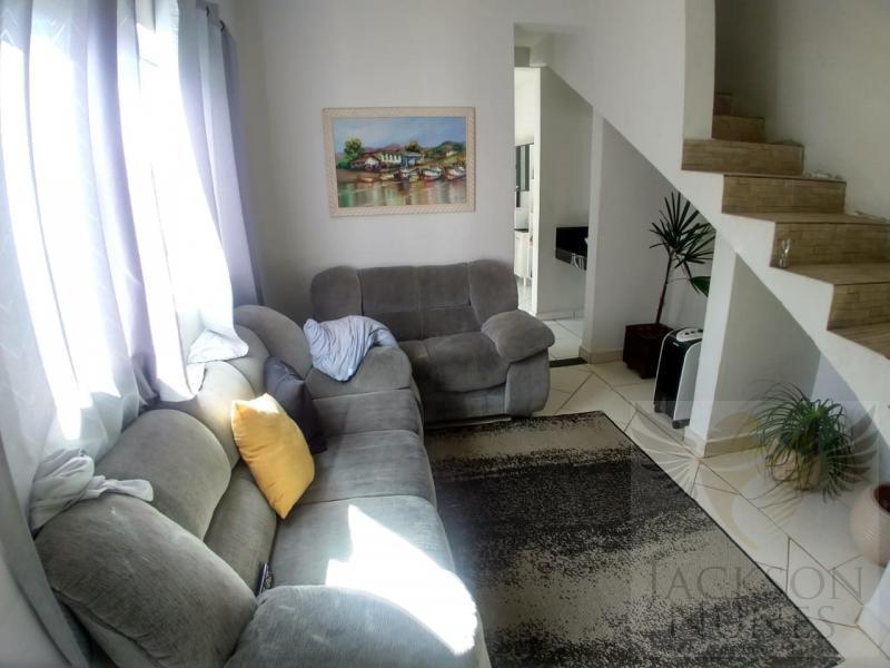 Casa à venda com 2 quartos, 340m² - Foto 15