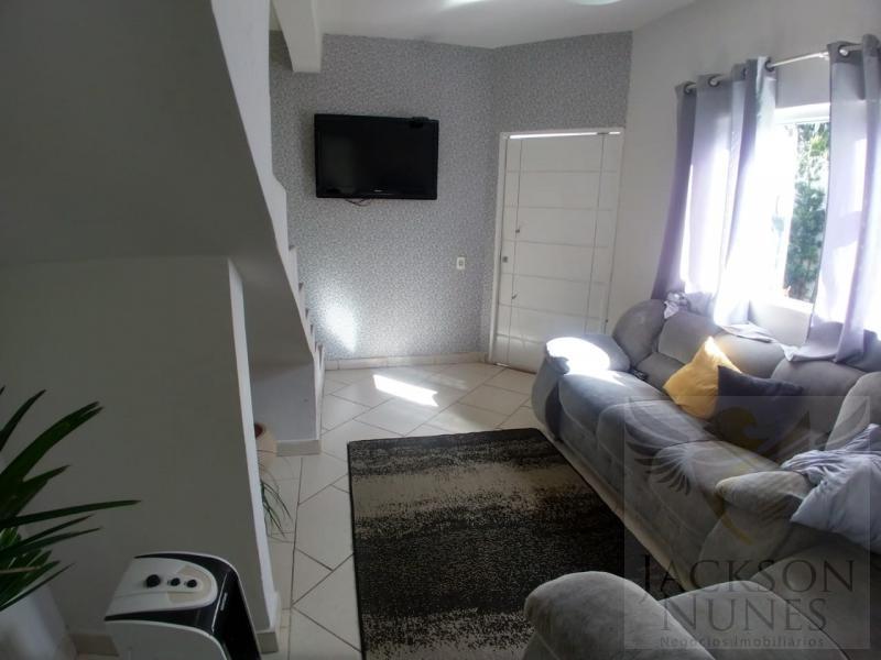 Casa à venda com 2 quartos, 340m² - Foto 19