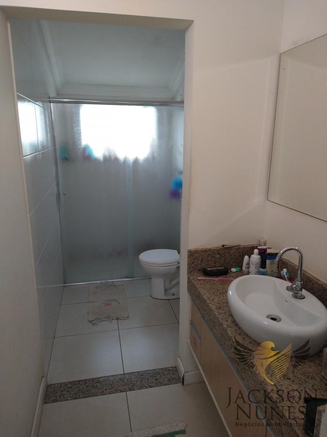 Casa à venda com 4 quartos, 330m² - Foto 16