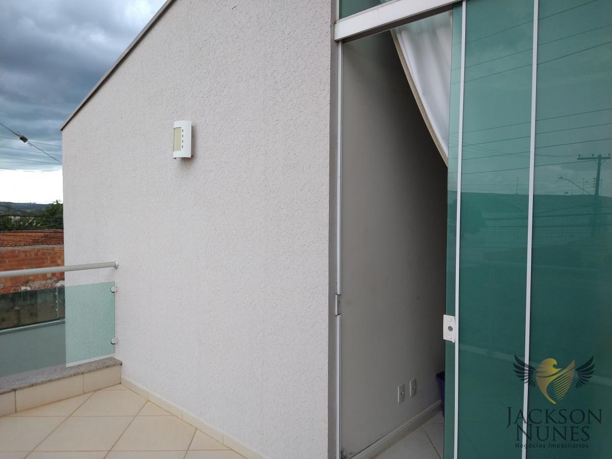 Casa à venda com 4 quartos, 330m² - Foto 18