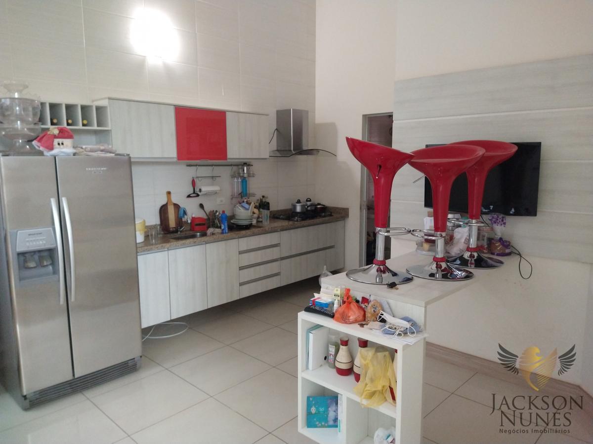 Casa à venda com 4 quartos, 330m² - Foto 19