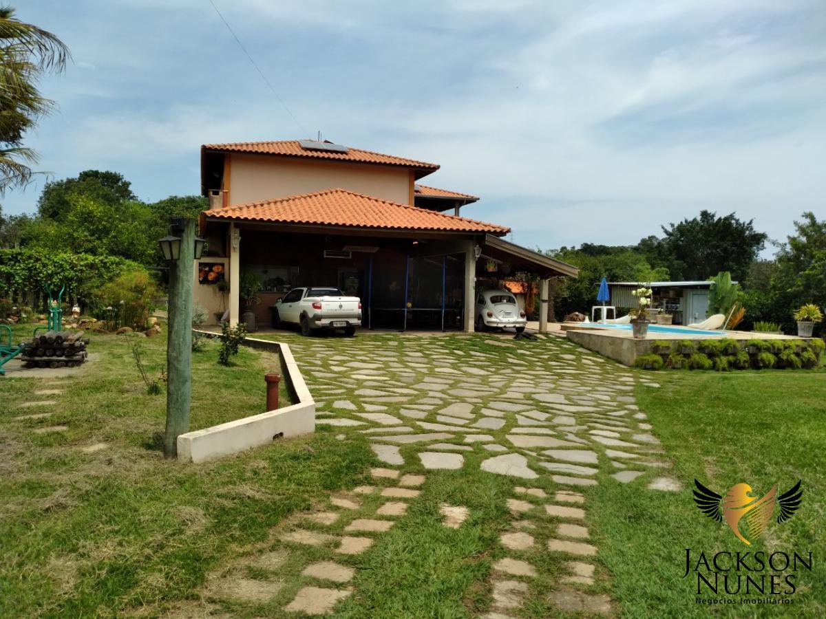 Chácara à venda com 3 quartos, 2796m² - Foto 2