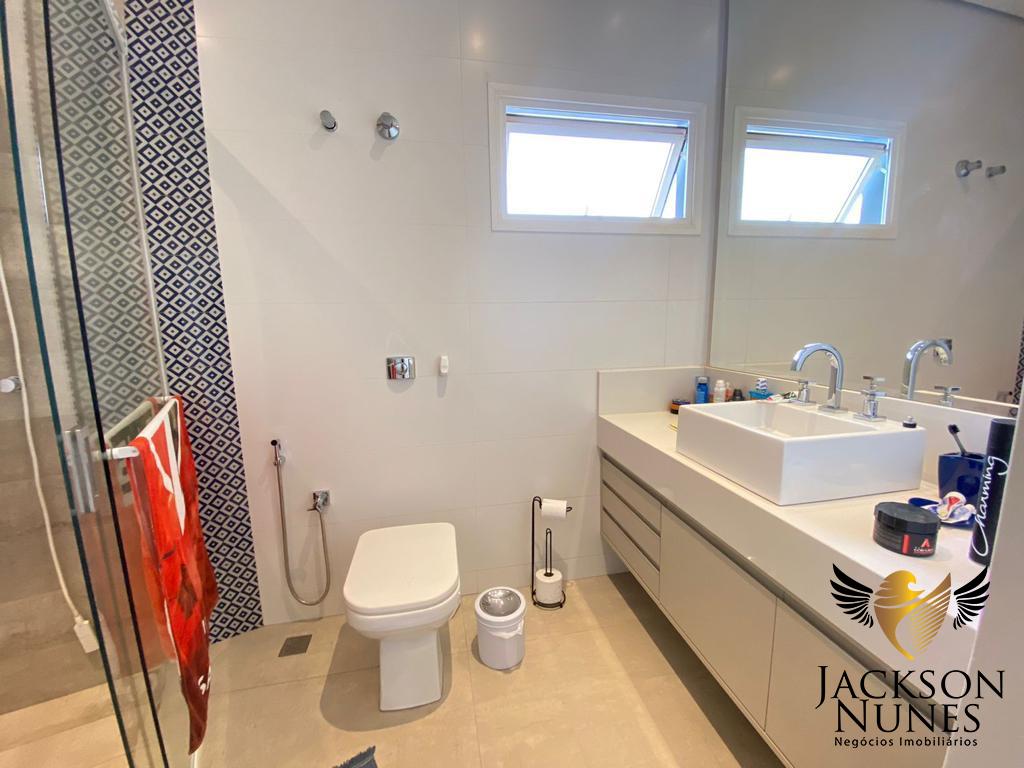 Casa de Condomínio à venda com 3 quartos, 396m² - Foto 20