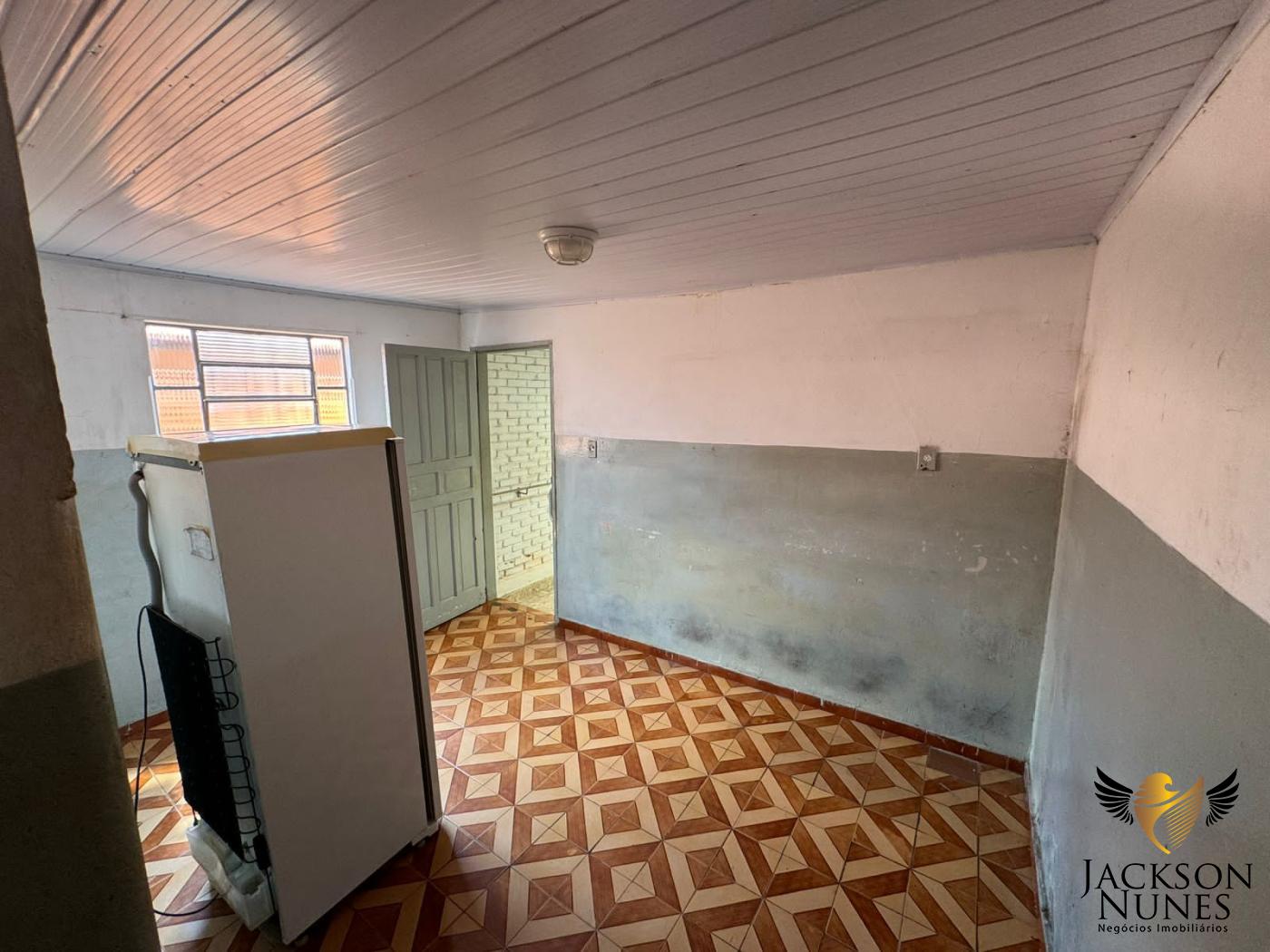 Casa à venda com 2 quartos, 91m² - Foto 4