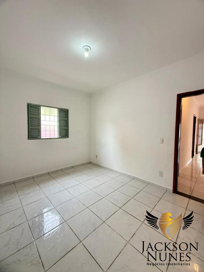 Casa à venda com 2 quartos, 160m² - Foto 6