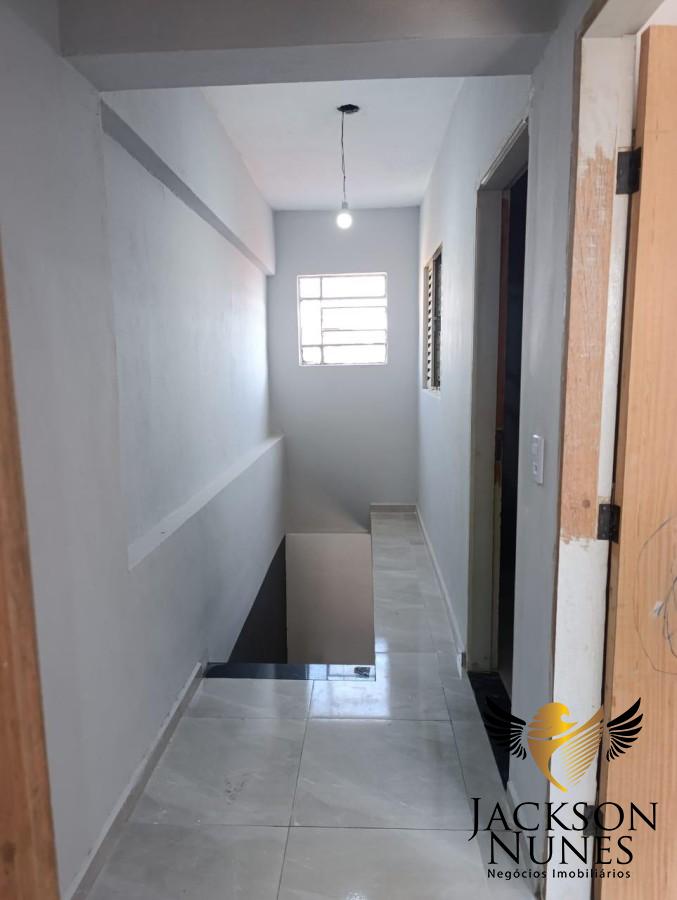 Casa à venda com 3 quartos, 150m² - Foto 4